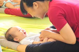 Play & Learn 1 (New born-6 months)